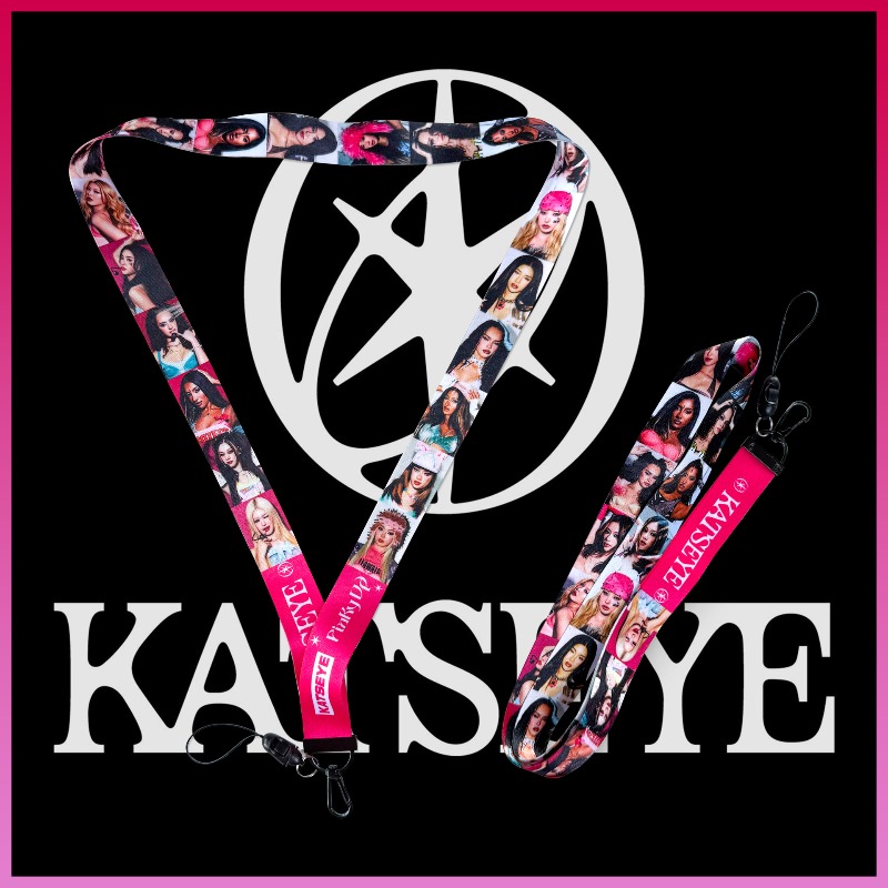 KATSEYE Anime Peripheral Phone - Anime Merchandise Bag ulasan dan harga